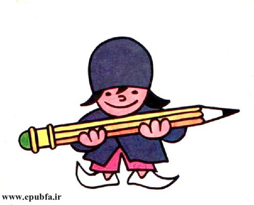 کار فلفلی این بود که کاغذ و مداد به دست آقای کتابچی میداد